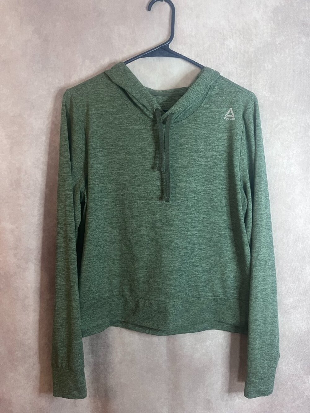 Womens Reebok cropped Hoodie green size Medium